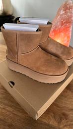 Uggs mini originele laarzen  ugg 39, Ophalen of Verzenden, Zo goed als nieuw, Bruin