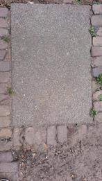 Gratis betontegels +/- 40 stuks, Ophalen, Gebruikt, 10 m² of meer, Beton