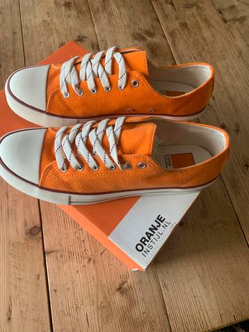 Nieuwe oranje sneakers gympen maat 39