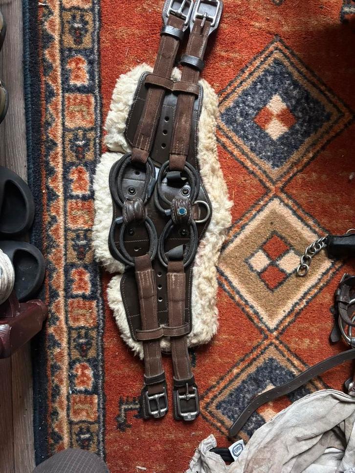 Stubben equisoft singel donkerbruin met wol 65 cm, Dieren en Toebehoren, Paarden en Pony's | Hoofdstellen en Tuigage, Dressuur