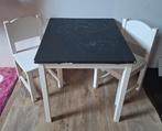 Houten kindertafel met 2 stoelen, Ophalen, Gebruikt, Stoel(en)