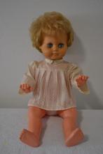 Mooie wildebras pop met originele kleding NR 7679, Verzamelen, Poppen, Ophalen of Verzenden, Zo goed als nieuw, Pop