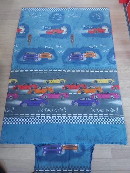 Auto race dekbedovertrek 140 x 190 cm, Kinderen en Baby's, Kinderkamer | Beddengoed, Zo goed als nieuw, Dekbedovertrek, Blauw