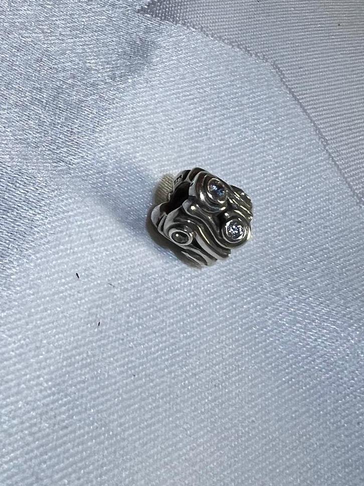 Pandora kraal zilver rimpel met goud limited edition, Sieraden, Tassen en Uiterlijk, Bedels, Zo goed als nieuw, Pandora, Zilver