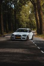 Bmw 116i f20 Nieuwe APK!, Auto's, 1-Serie, 65 €/maand, Achterwielaandrijving, Zwart