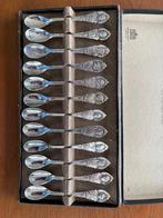 Klederdracht verzilverde lepeltjes 6x man en vrouw, Verzenden