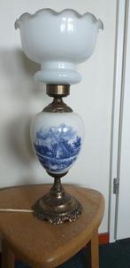 klassieke tafellamp met molenlandschap, Huis en Inrichting, Lampen | Tafellampen, Ophalen, Gebruikt, 50 tot 75 cm