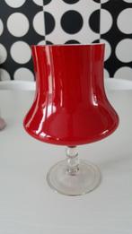 25 cm hoog rood sierglas, Antiek en Kunst, Antiek | Glas en Kristal, Ophalen of Verzenden