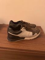 Louis Vuitton sneaker 42 origineel!, Ophalen of Verzenden