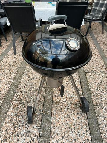 Kogel barbecue 57 cm doorsnee - alleen kip en rund bereid beschikbaar voor biedingen