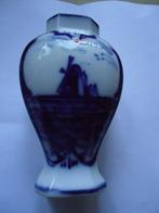 Oud vaasje met Delfts-blauwe molen, Antiek en Kunst, Antiek | Keramiek en Aardewerk, Ophalen of Verzenden