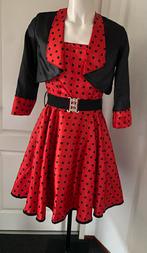 Jurk met petticoat Riem Jasje Rood zwart Maat S /M carnaval, Kleding | Dames, Carnavalskleding en Feestkleding, Ophalen of Verzenden