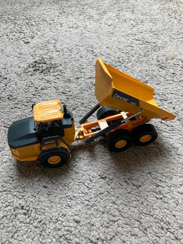 Mooie kiepwagen beschikbaar voor biedingen