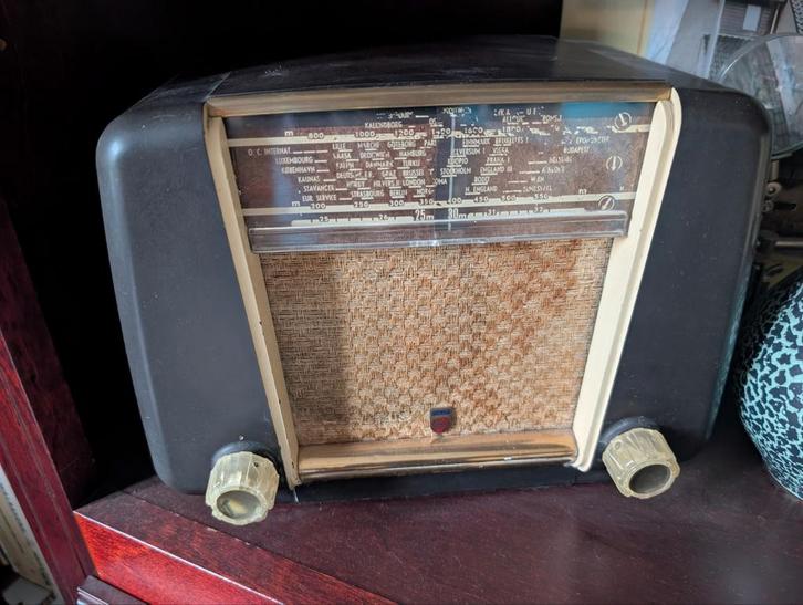 philips rádió uit 1950, Antiek en Kunst, Antiek | Tv's en Audio, Ophalen of Verzenden