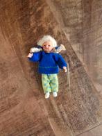 poppenhuis miniaturen caco popje met vlechtjes nr 23, Ophalen of Verzenden, Zo goed als nieuw, Poppenhuis