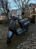 Scooter Santini Capri E5 2025. 850 KM (ZGAN), Ophalen of Verzenden, Zo goed als nieuw, Benzine, Overige merken