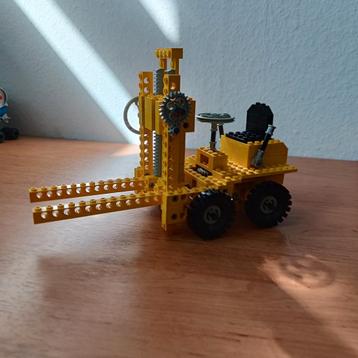 Lego Technic expert builder 850 heftruck, uit 1977 beschikbaar voor biedingen