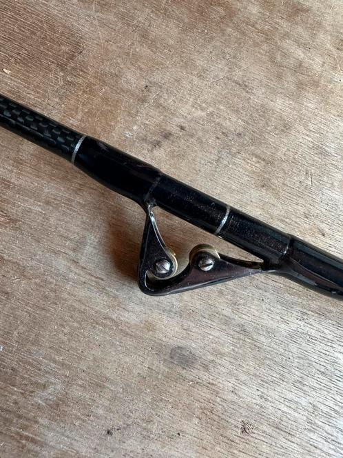 In zeer goede staat Penn boathengel 16lb 1.98m, Watersport en Boten, Hengelsport | Zeevissen, Zo goed als nieuw, Ophalen of Verzenden