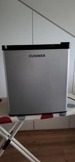 Koelkastje Cuisinier CR-40A, Witgoed en Apparatuur, Vriezers en Diepvrieskisten, Ophalen, Zo goed als nieuw, Minder dan 60 cm