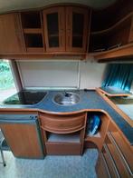 Te koop Adria unica 462 uit 2003, Caravans en Kamperen, Caravans, Treinzit, Adria, 4 tot 5 meter, Mover