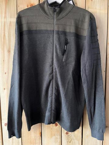 Nieuw Vanguard vest met rits – maat XXL – €149,99 nieuwprijs beschikbaar voor biedingen