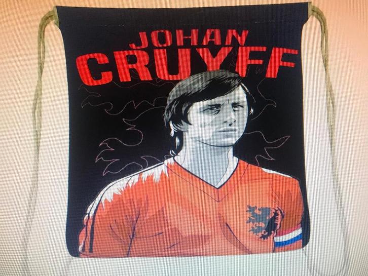 Uniek J. CRUYFF Badlaken + Draag-/rugtas 2-in-1 opvouwbaar, Verzamelen, Sportartikelen en Voetbal, Nieuw, Overige typen, Overige binnenlandse clubs