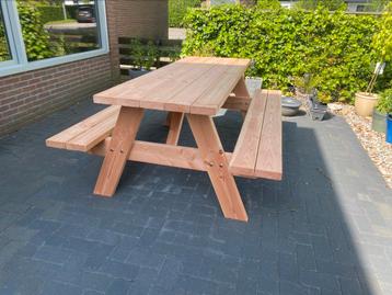 Geschaafde douglas picknick/tuin tafels 2 meter beschikbaar voor biedingen