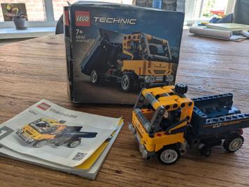 Lego technic 42147 vrachtwagen beschikbaar voor biedingen