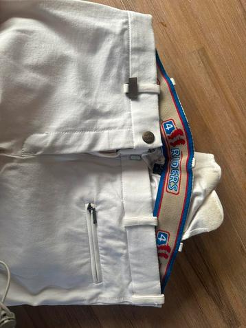 Witte rijbroek 4riders beschikbaar voor biedingen