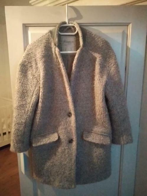 Pull & Bear jas gevoerd grijs/taupe boulcé oversized S, Kleding | Dames, Jassen | Winter, Zo goed als nieuw, Maat 38/40 (M), Grijs