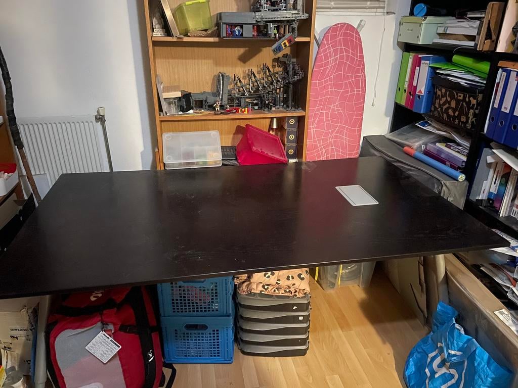 Ikea tafel of bureau Galant 200 x 100 zgan, Huis en Inrichting, Bureaus, Ophalen, Zo goed als nieuw, Bureau