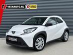 Toyota Aygo X 1.0 VVT-i MT Play Camera/Apple/Stoelwarm/Keyle, Stof, Gebruikt, Zwart, 920 kg
