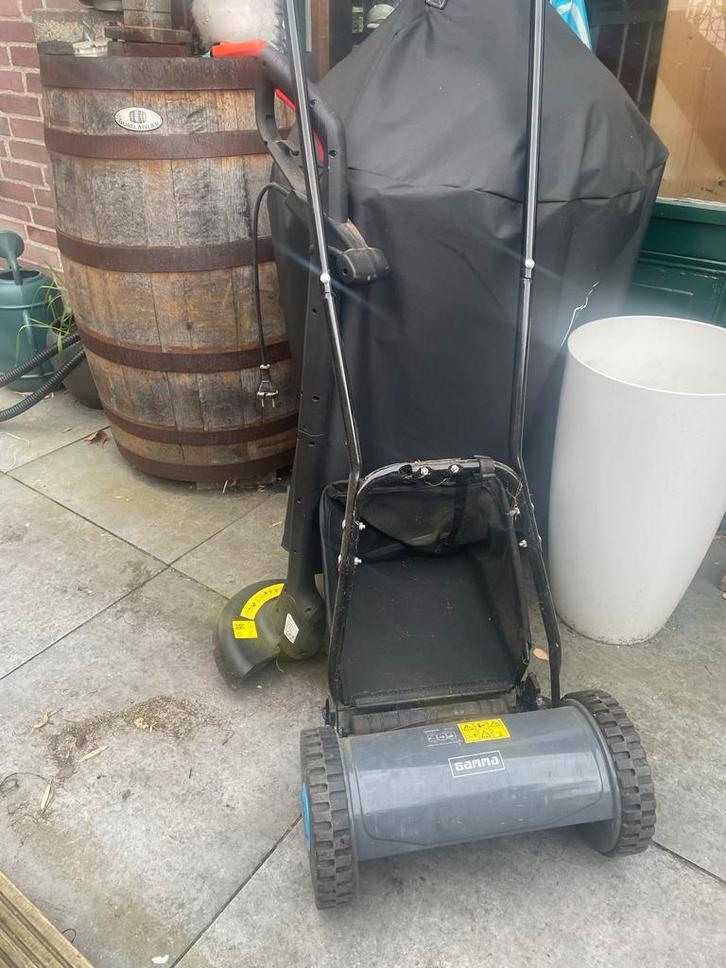 Grasmaaier + Kantelmaaier - Set!, Tuin en Terras, Grasmaaiers, Gebruikt, Elektrische grasmaaier, Minder dan 30 cm, Kooimesmaaier