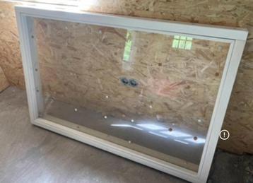 Houten kozijn  beschikbaar voor biedingen
