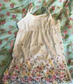Top met bloemen in maat 122 zgan, Kinderen en Baby's, Kinderkleding | Maat 122, Ophalen, Meisje, Palomino (C&A), Zo goed als nieuw