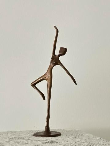 Vintage brons messing sculptuur beeld ballerina hoogte 29 cm beschikbaar voor biedingen