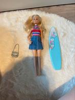 Surfende barbie, Verzamelen, Poppen, Ophalen of Verzenden, Gebruikt, Pop