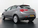 Alfa Romeo Giulietta 1.4 T Business Executive Leder Navigati, Auto's, Alfa Romeo, Stof, Bedrijf, 19 km/l, 500 kg