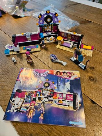 Lego friends 41104 popster kleedkamer beschikbaar voor biedingen