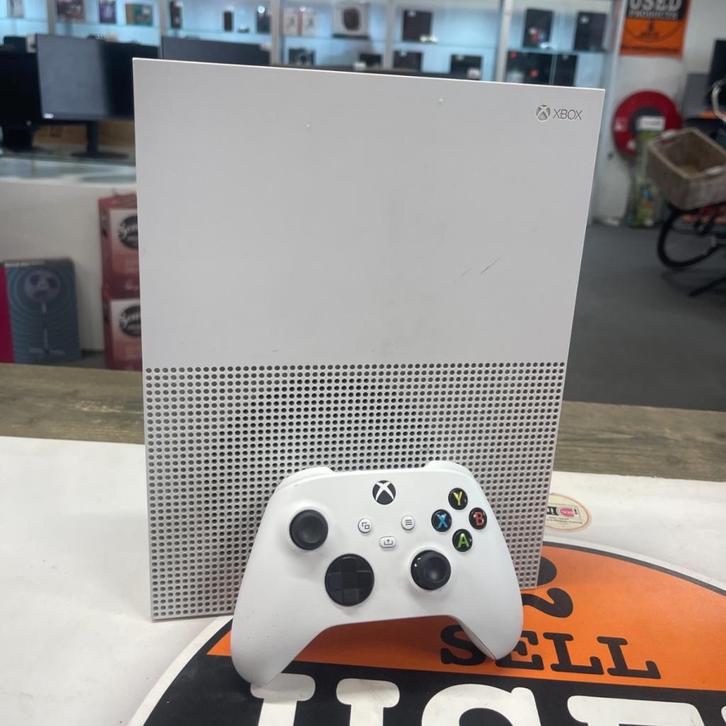 Xbox One S Incl Controller - Zeer nette staat, Spelcomputers en Games, Spelcomputers | Xbox Series X en S, Zo goed als nieuw