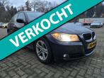 BMW 3-serie 318i Business Line XENON/navi/CRUISE, Auto's, BMW, Achterwielaandrijving, Zwart, Origineel Nederlands, Bedrijf