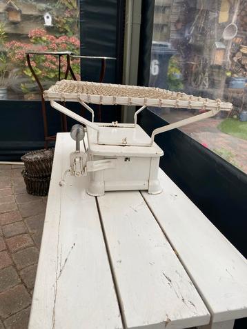 Vintage Refa Babyweegschaal - Decoratief & Functioneel beschikbaar voor biedingen