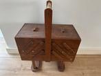 Ouderwetse Houten Naaikist op Poten, Ophalen, Minder dan 50 cm, Gebruikt, 50 tot 75 cm