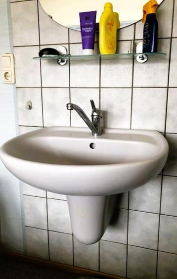 wastafel beschikbaar voor biedingen