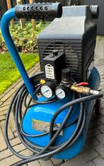 Compacte luchtcompressor - Mobiel, Doe-het-zelf en Verbouw, Gebruikt, 6 tot 10 bar, Ophalen of Verzenden, Minder dan 200 liter/min