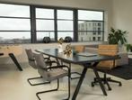 Mii Giovanni vergaderstoel / eetkamerstoel Grey of Cognac, Huis en Inrichting, Stoelen, Mii, Nieuw, Ophalen of Verzenden, Industriestraat 5