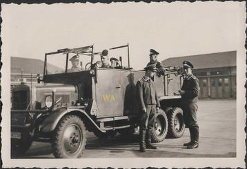 Duitse Magirus M 206 LKW Fernsprechkraftwagen Kfz. 77 beschikbaar voor biedingen