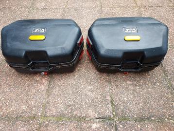 Givi E34 Monokey top- en zijkoffers zwart kunststof 1 of 2 beschikbaar voor biedingen