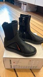 Magic Marine Hiking zipper Boot zeillaarzen maat 32/33 en 37, Watersport en Boten, Watersportkleding, Nieuw, Zeil- of Surfschoenen