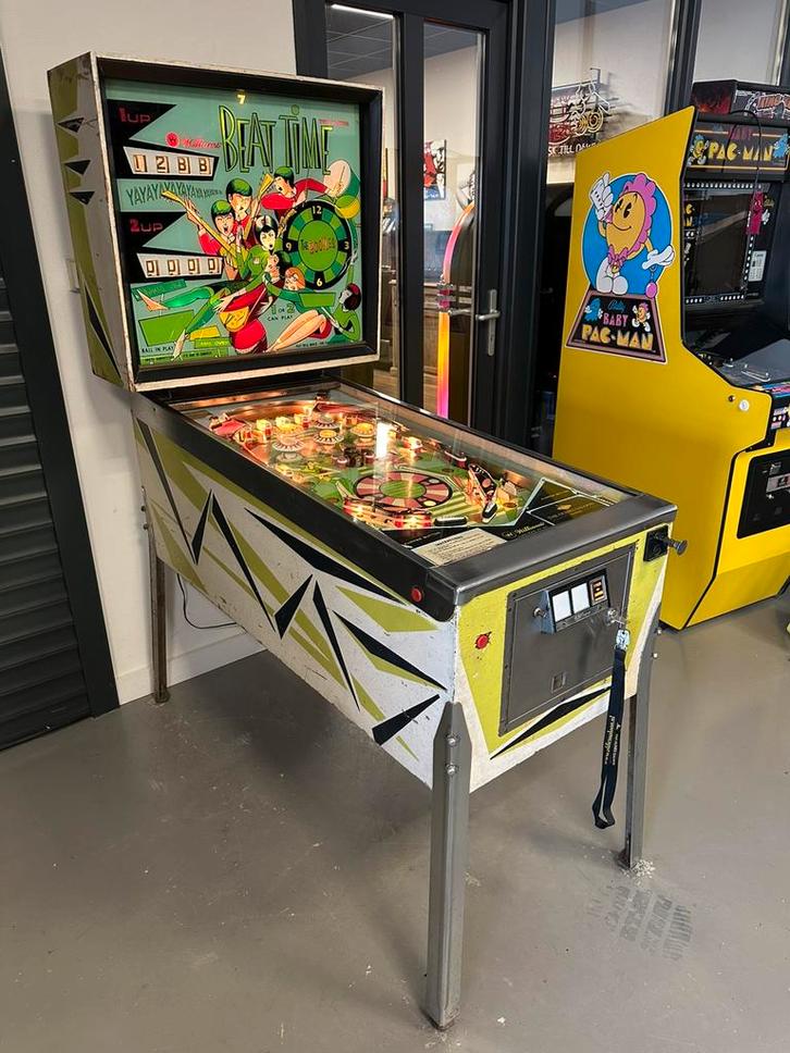 Unieke flipperkast Williams The Beatles 1968 Pinball, Verzamelen, Automaten | Flipperkasten, Zo goed als nieuw, Mechanisch, Flipperkast